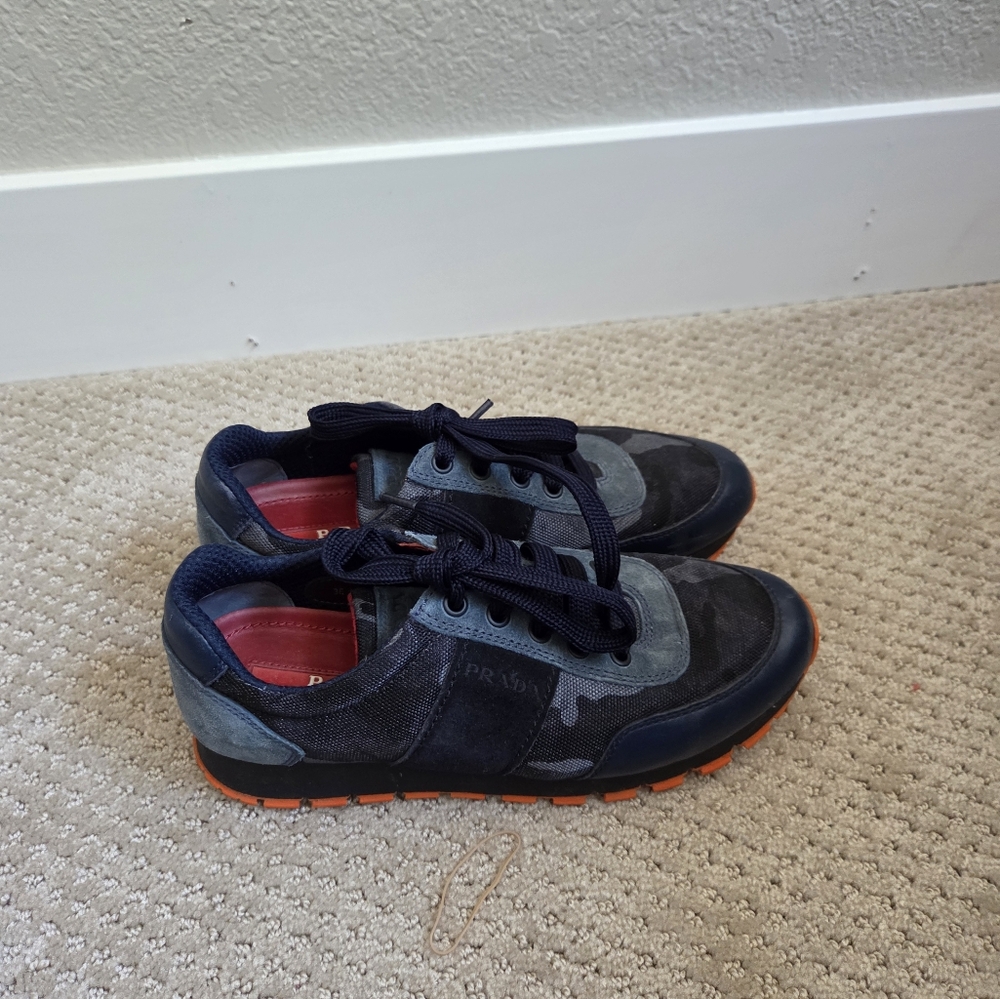 Prada sneackers